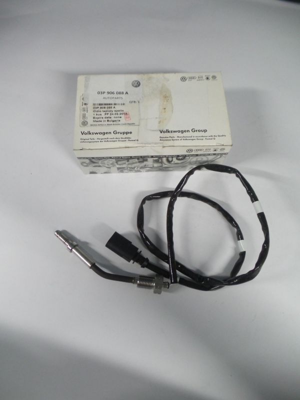 Original VW Polo SKODA Fabia Roomster SEAT Ibiza Abgastemperaturgeber 03P906088A - Bild 1 von 1